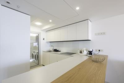 12-53013098fcab6c38b1379cd33298e050