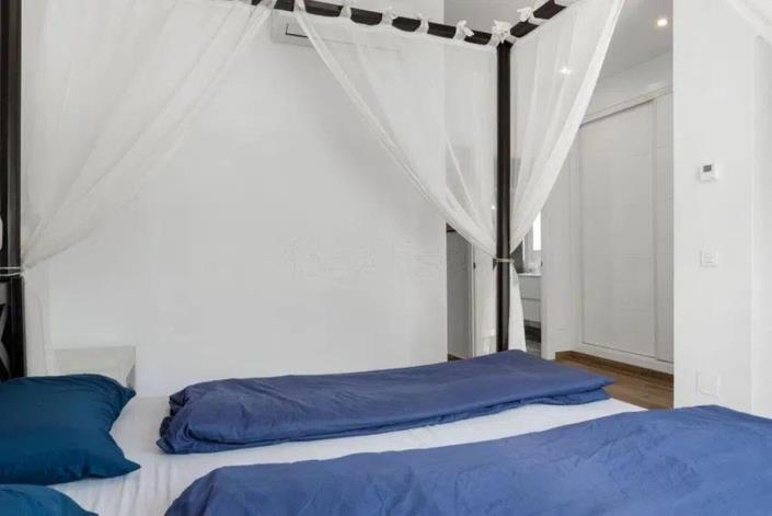 Image No.30-3 Bed Semi-Detached for sale