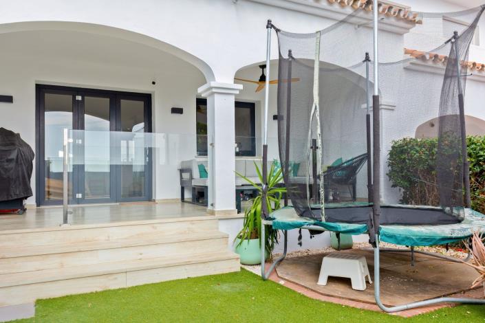 Image No.3-3 Bed Townhouse for sale