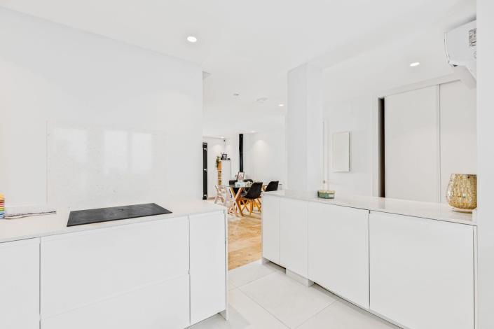 Image No.13-3 Bed Townhouse for sale