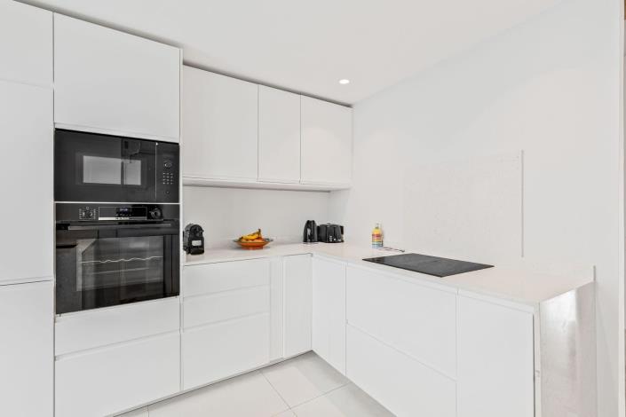 Image No.15-3 Bed Townhouse for sale