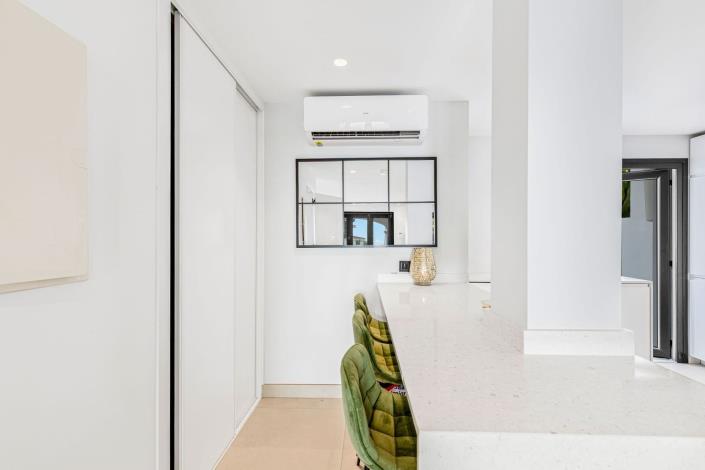 Image No.17-3 Bed Townhouse for sale