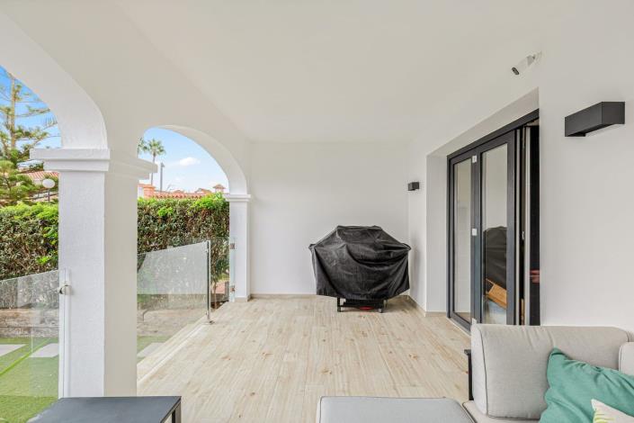 Image No.42-3 Bed Townhouse for sale