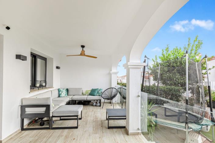 Image No.44-3 Bed Townhouse for sale