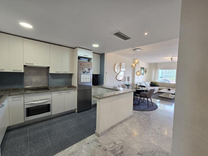 Image No.22-2 Bed Apartment for sale