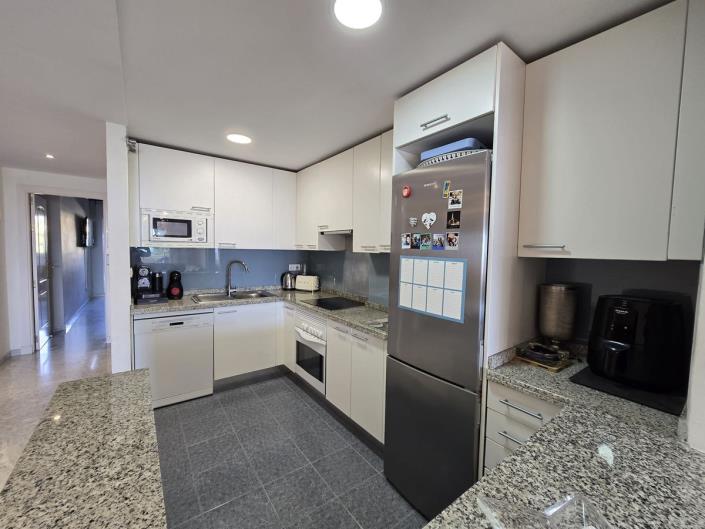 Image No.25-2 Bed Apartment for sale