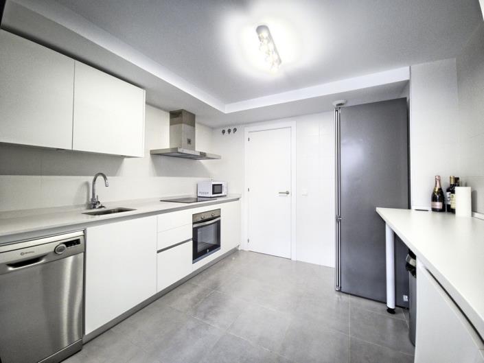 Image No.13-2 Bed Apartment for sale