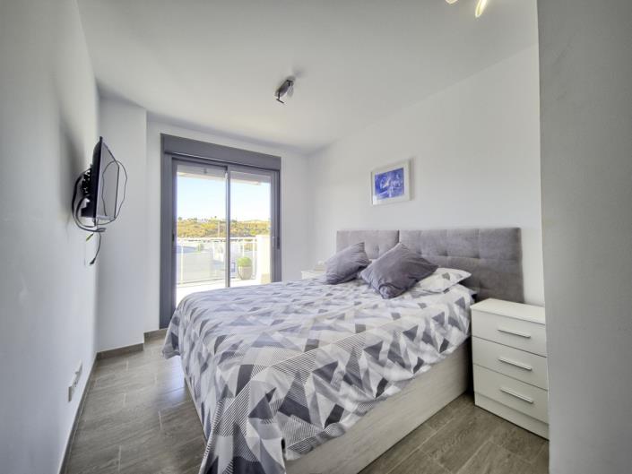 Image No.15-2 Bed Apartment for sale