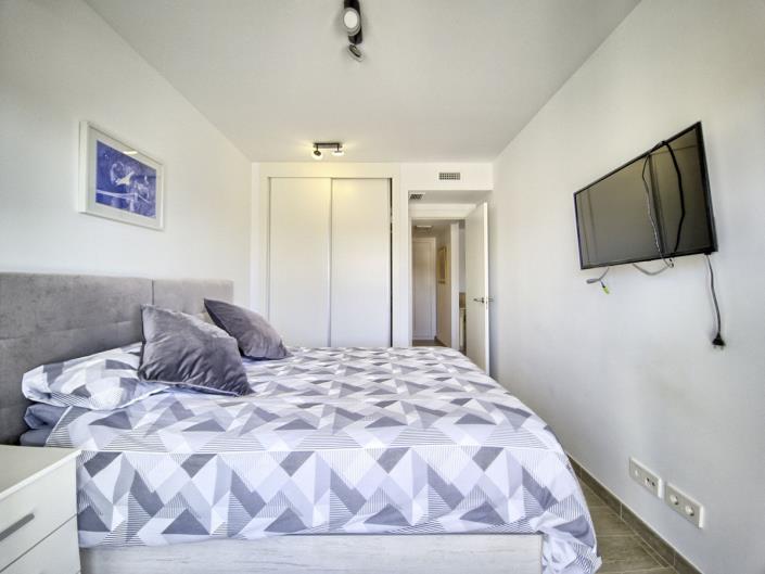 Image No.16-2 Bed Apartment for sale