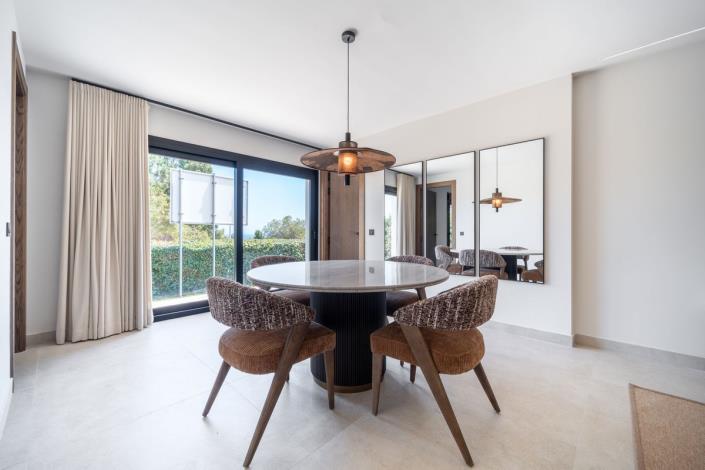 Image No.22-5 Bed Villa for sale