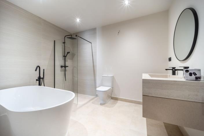 Image No.26-5 Bed Villa for sale