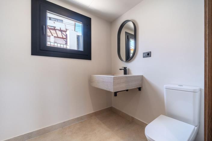 Image No.37-5 Bed Villa for sale