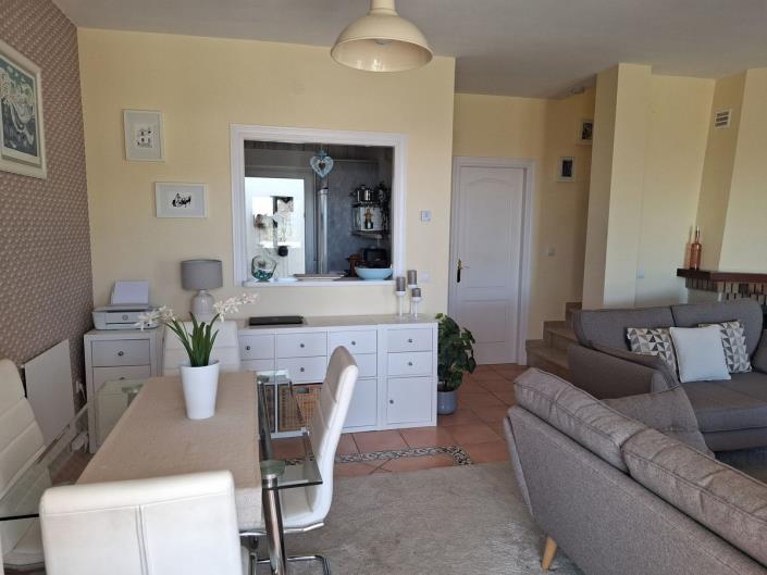 Image No.22-2 Bed Townhouse for sale