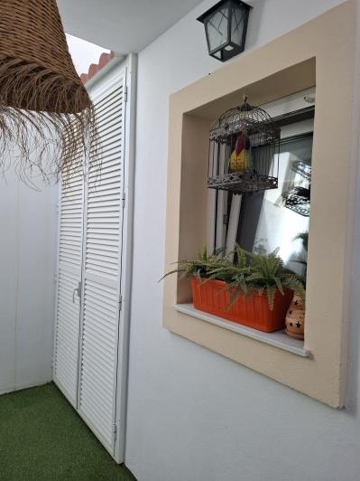 Image No.33-2 Bed Townhouse for sale