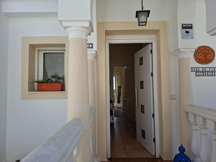 Image No.46-2 Bed Townhouse for sale