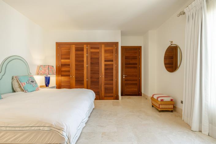 Image No.24-4 Bed Villa for sale