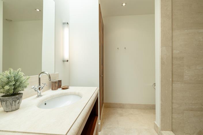 Image No.37-4 Bed Villa for sale