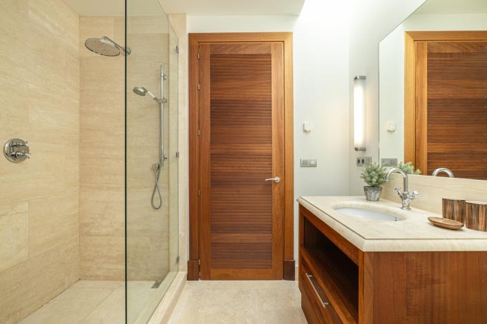 Image No.38-4 Bed Villa for sale