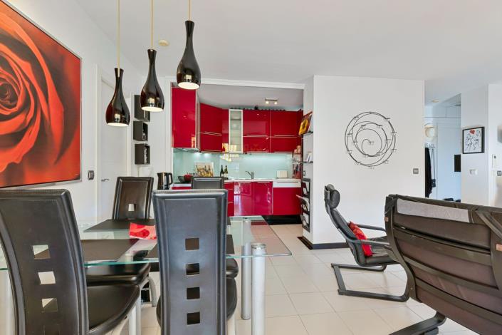 Image No.9-2 Bed Apartment for sale