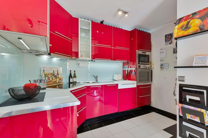 Image No.10-2 Bed Apartment for sale