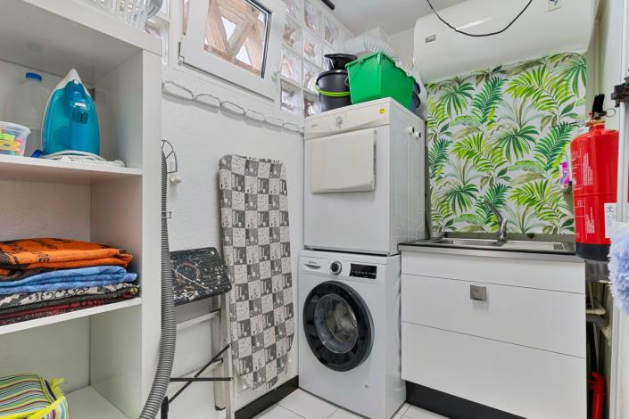 Image No.18-2 Bed Apartment for sale