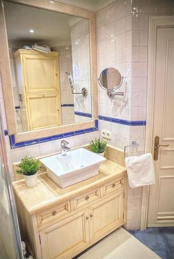 Image No.11-1 Bed Apartment for sale