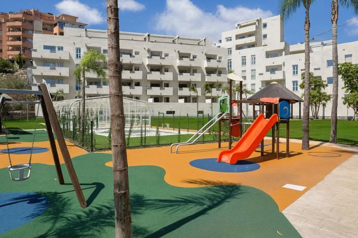 Image No.35-3 Bed Duplex for sale