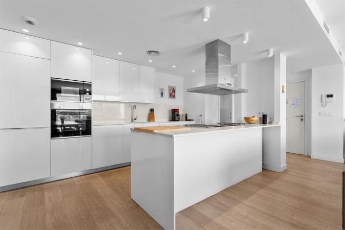 Image No.4-3 Bed Apartment for sale