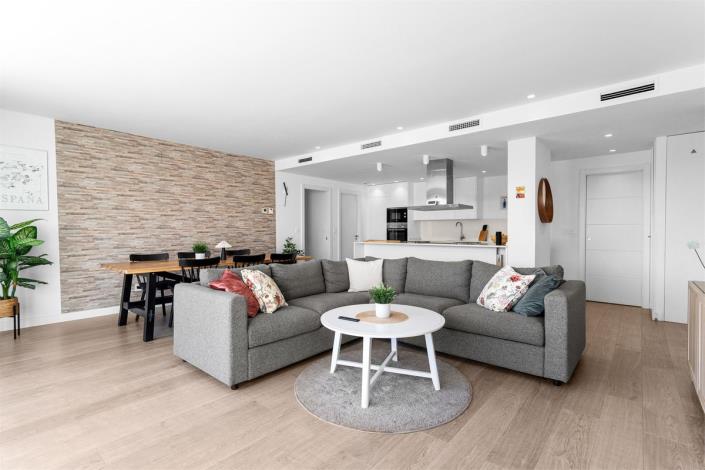 Image No.10-3 Bed Apartment for sale