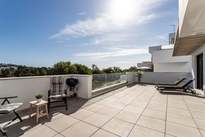 Image No.22-3 Bed Apartment for sale