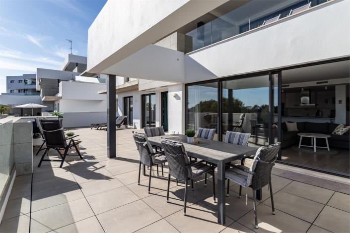 Image No.23-3 Bed Apartment for sale