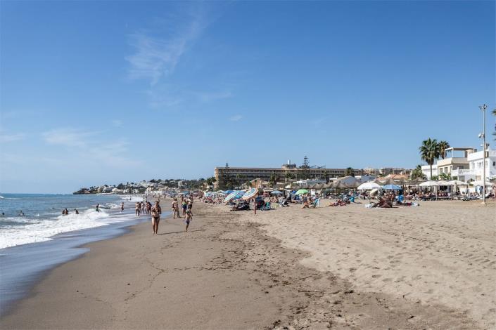 Image No.38-3 Bed Apartment for sale