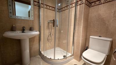 8-e64a9055bba3e77ac8aca3b893cdf826