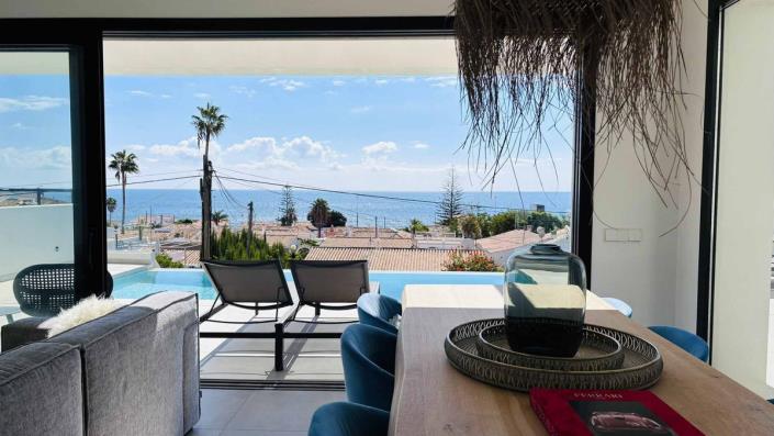 Image No.4-5 Bed Villa / Detached for sale