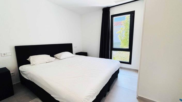 Image No.20-5 Bed Villa / Detached for sale