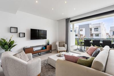 Image No.4-3 Bed Townhouse for sale