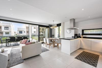 Image No.3-3 Bed Townhouse for sale