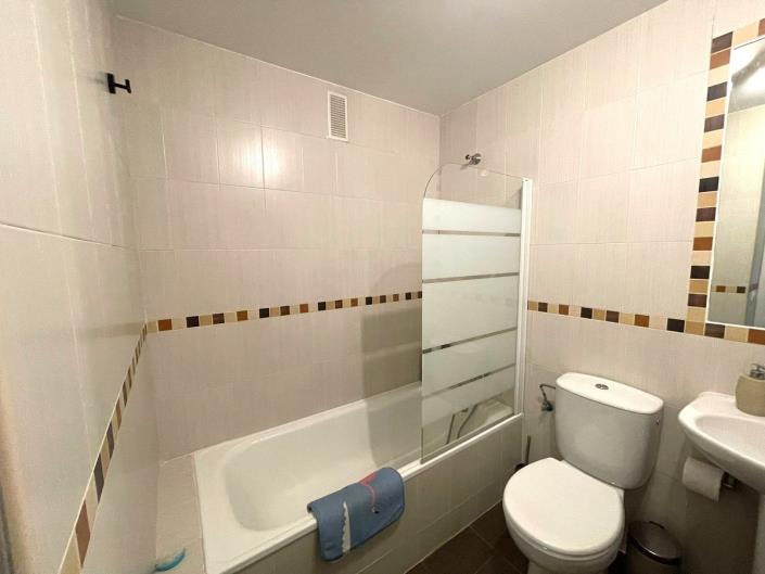 Image No.21-Appartement de 3 chambres à vendre à Casares