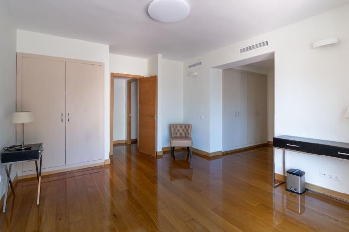 Image No.11-3 Bed Penthouse for sale