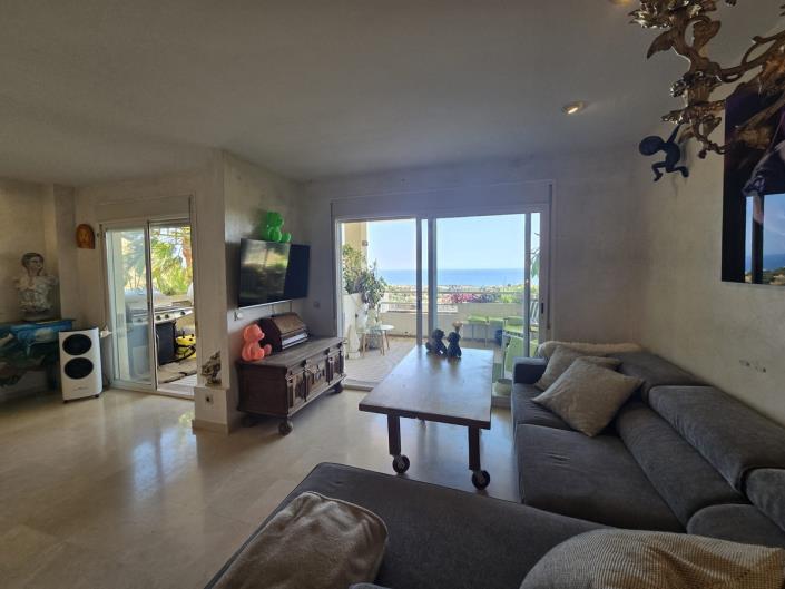 Image No.52-3 Bed Apartment for sale