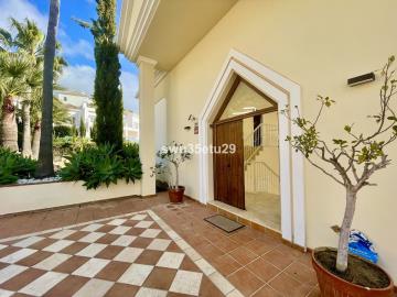 13-5fd73dea700db77384c091ca9818b1a9