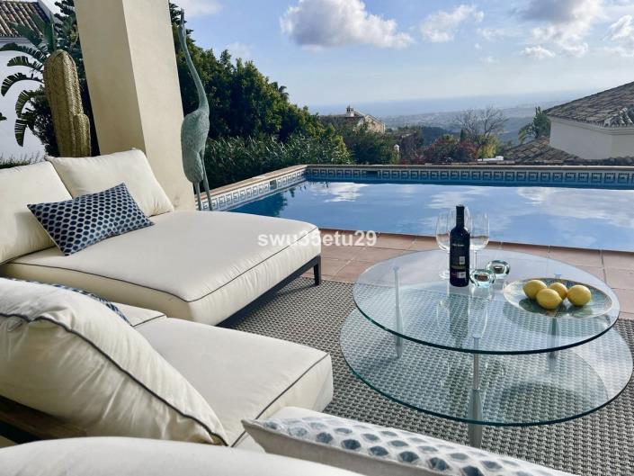 Image No.14-3 Bed Villa / Detached for sale