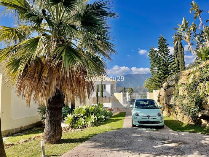 Image No.19-3 Bed Villa / Detached for sale