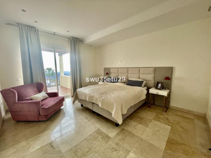 Image No.21-3 Bed Villa / Detached for sale