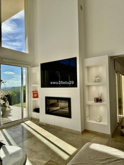 Image No.25-3 Bed Villa / Detached for sale