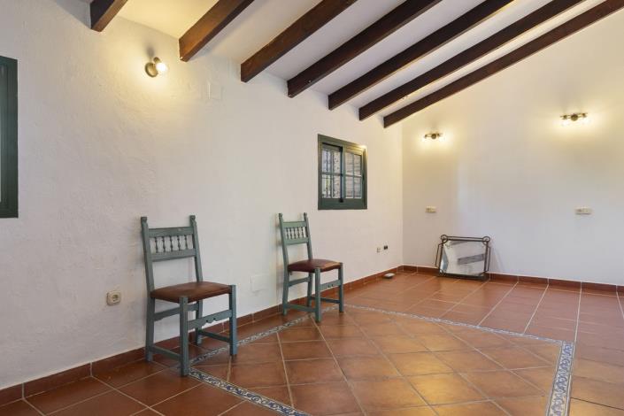 Image No.19-5 Bed Villa / Detached for sale