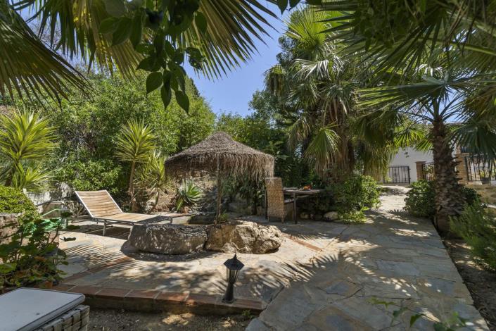 Image No.33-5 Bed Villa / Detached for sale