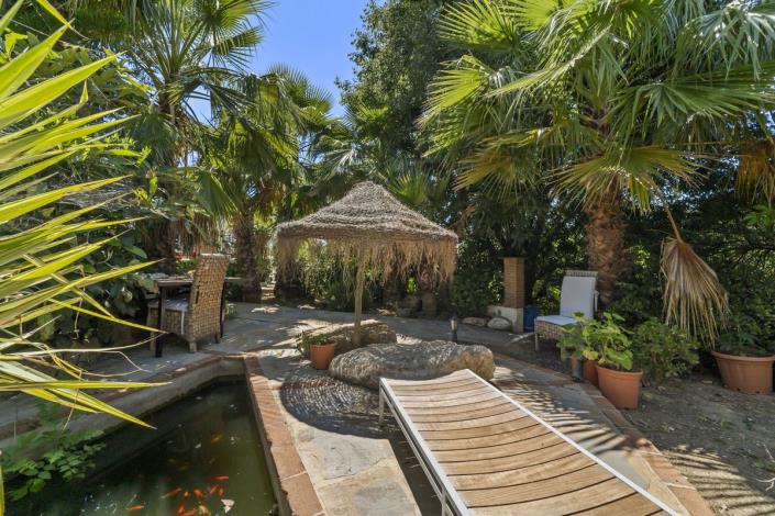 Image No.34-5 Bed Villa / Detached for sale