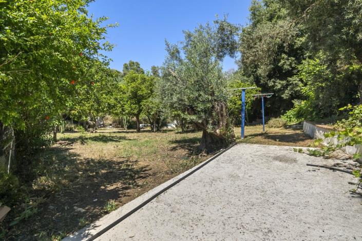 Image No.46-5 Bed Villa / Detached for sale