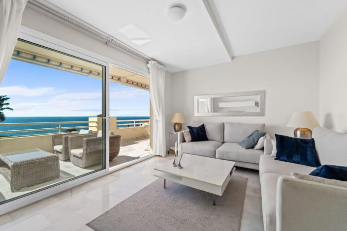 Image No.11-3 Bed Apartment for sale